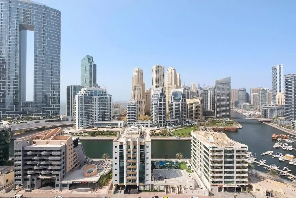 Stonetree - Studio One Tower Studio - Canal View